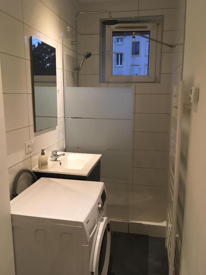 Le Vauban - Appartement 2 Chambres, Salon, Cuisine Equipee, Parking Et Wifi Gratuit Mulhouse Exterior photo