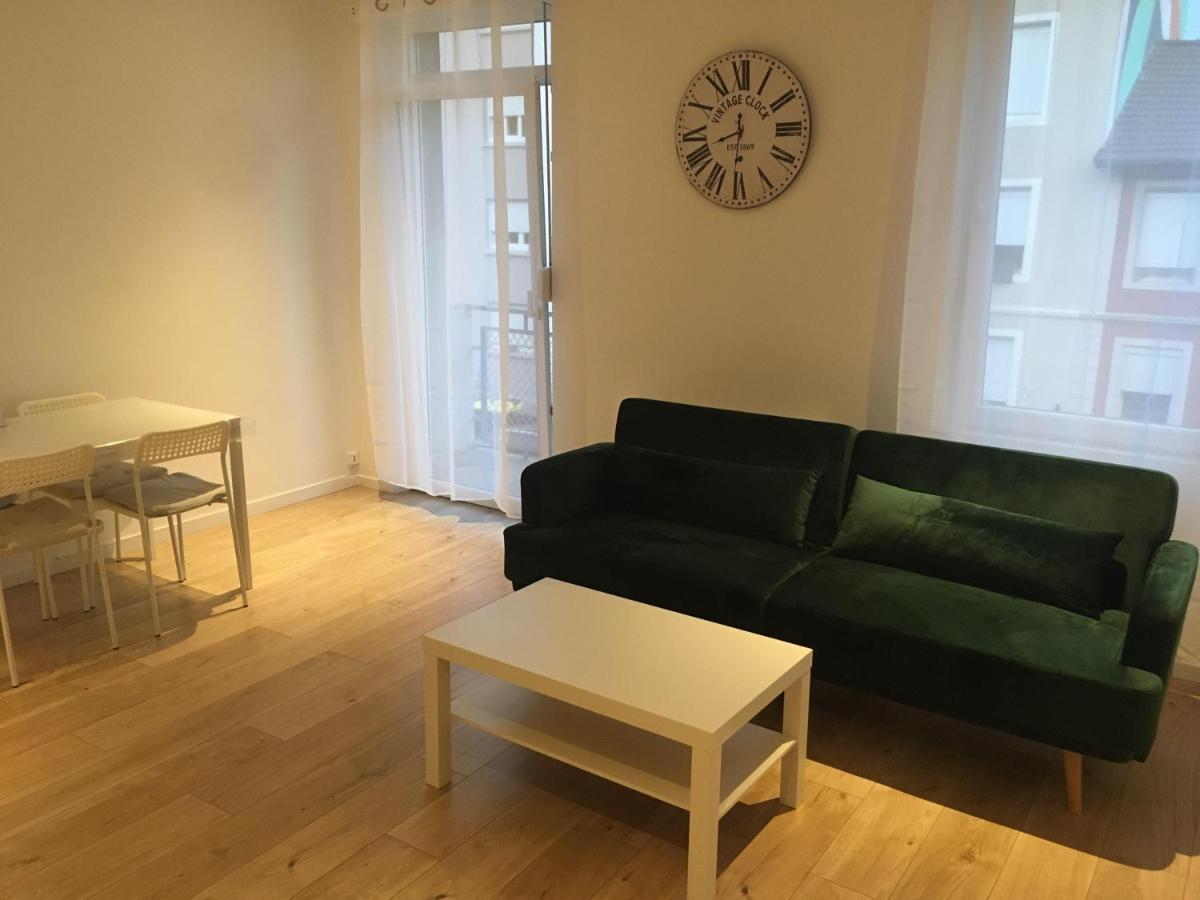 Le Vauban - Appartement 2 Chambres, Salon, Cuisine Equipee, Parking Et Wifi Gratuit Mulhouse Exterior photo