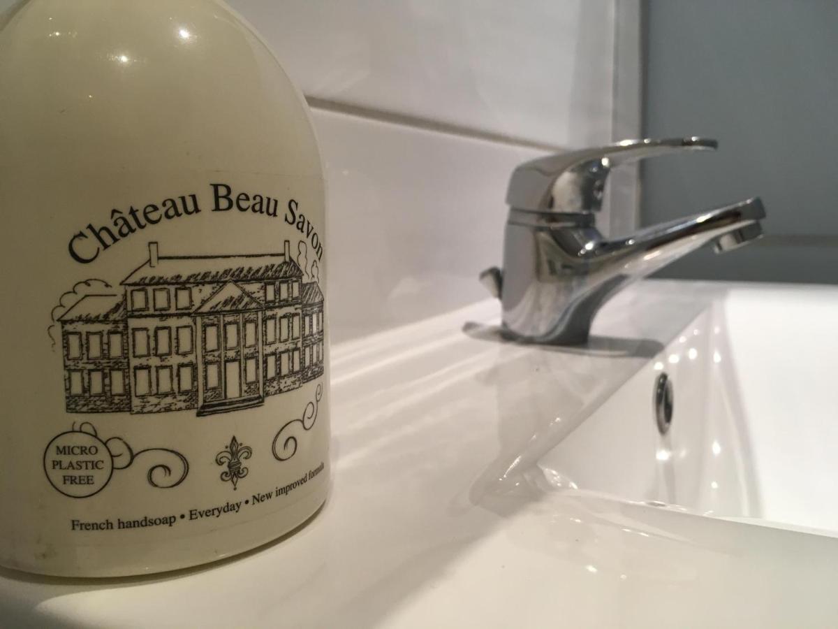 Le Vauban - Appartement 2 Chambres, Salon, Cuisine Equipee, Parking Et Wifi Gratuit Mulhouse Exterior photo