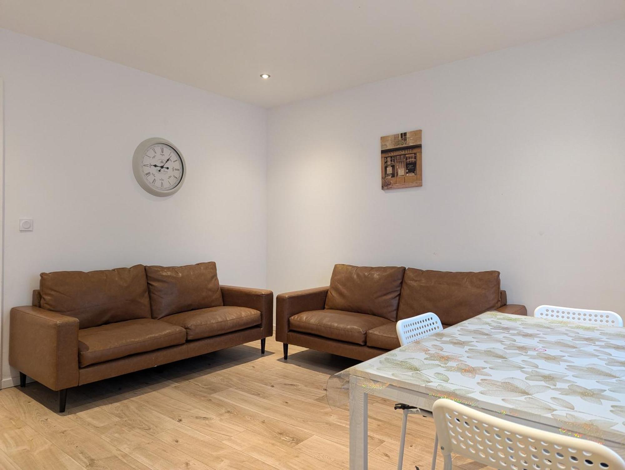 Le Vauban - Appartement 2 Chambres, Salon, Cuisine Equipee, Parking Et Wifi Gratuit Mulhouse Exterior photo